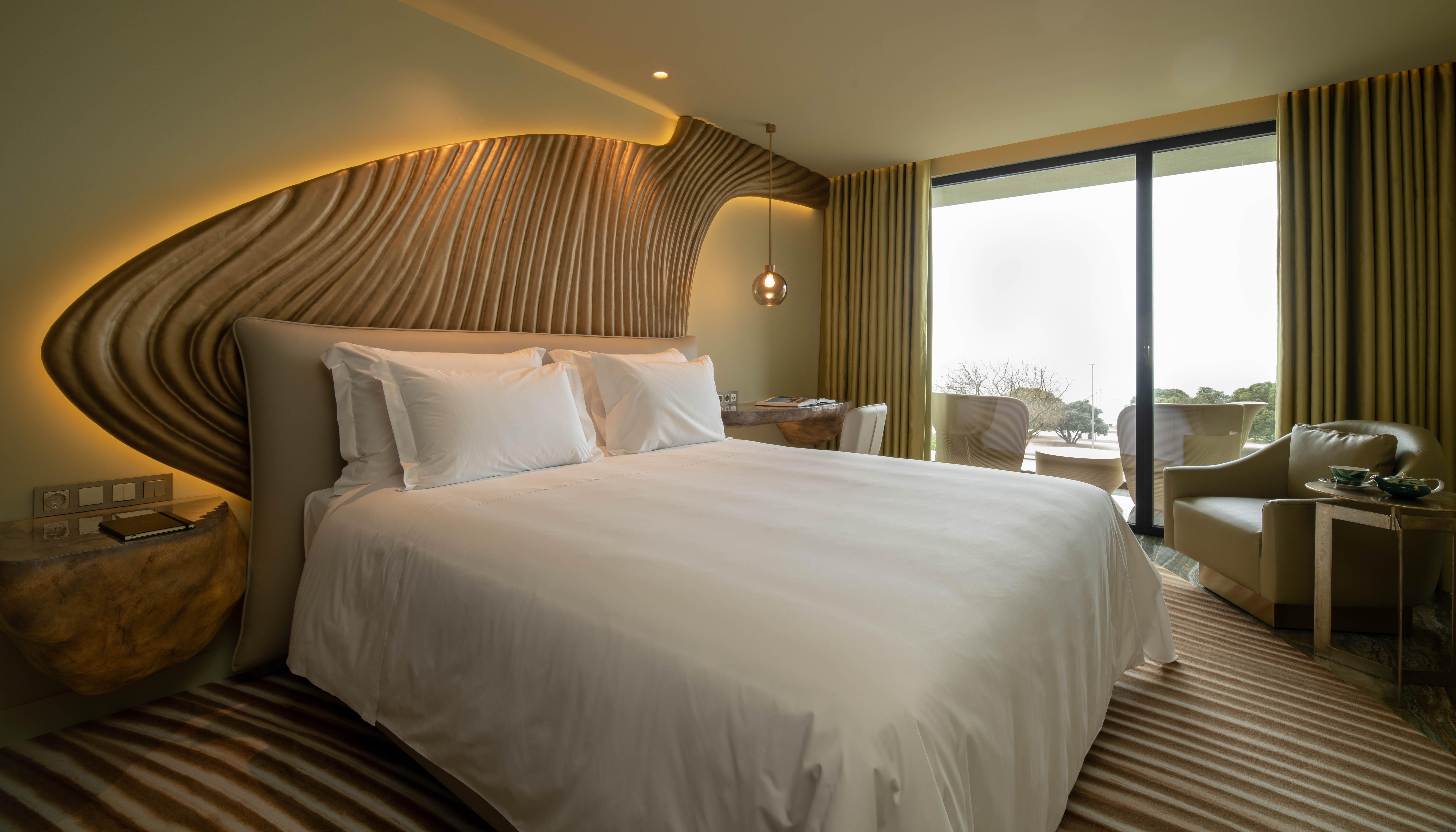 Vila Foz Hotel&SPA - member of Design Hotels Porto Buitenkant foto A room at The Westin Lisbon