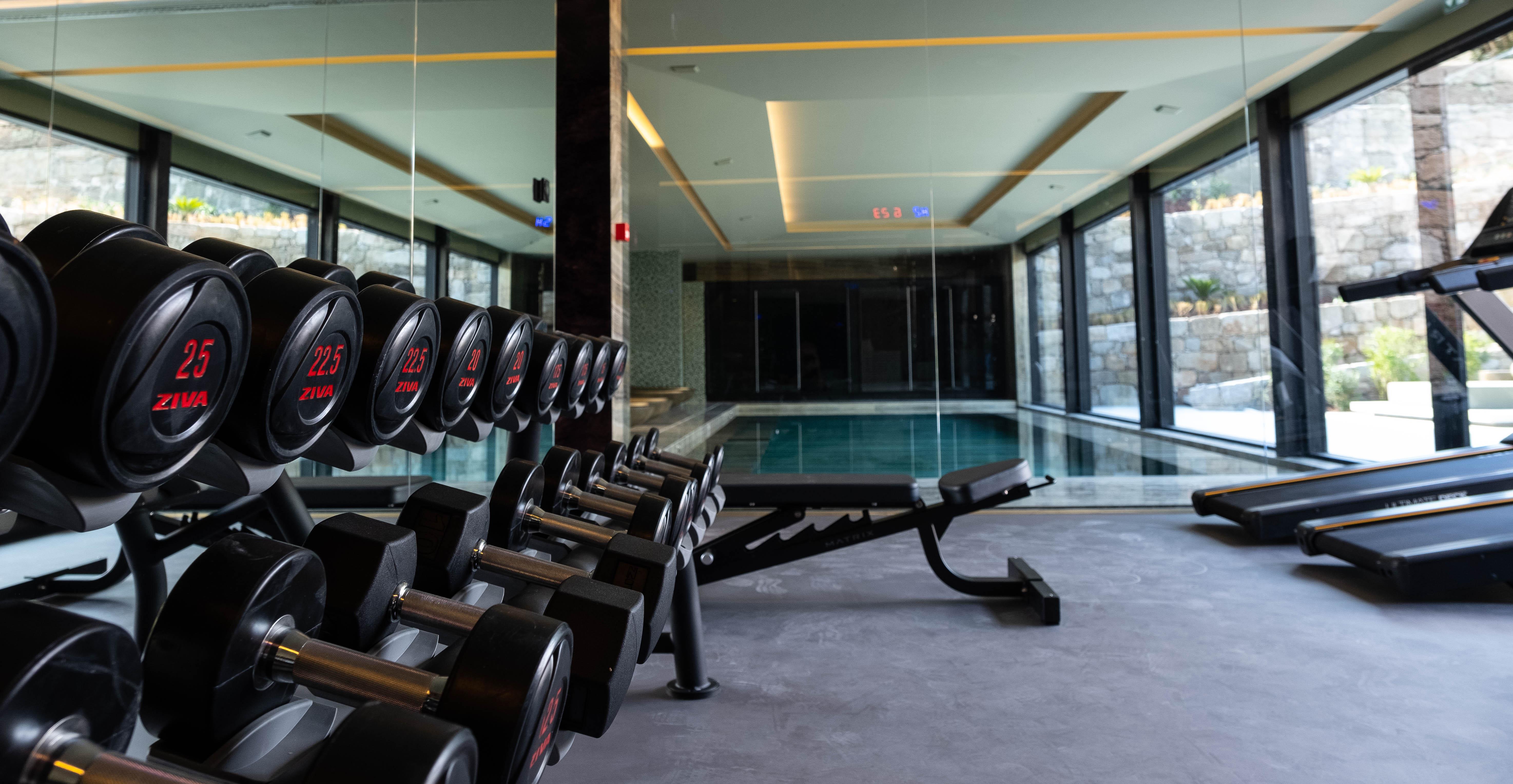 Vila Foz Hotel&SPA - member of Design Hotels Porto Buitenkant foto The gym at the hotel