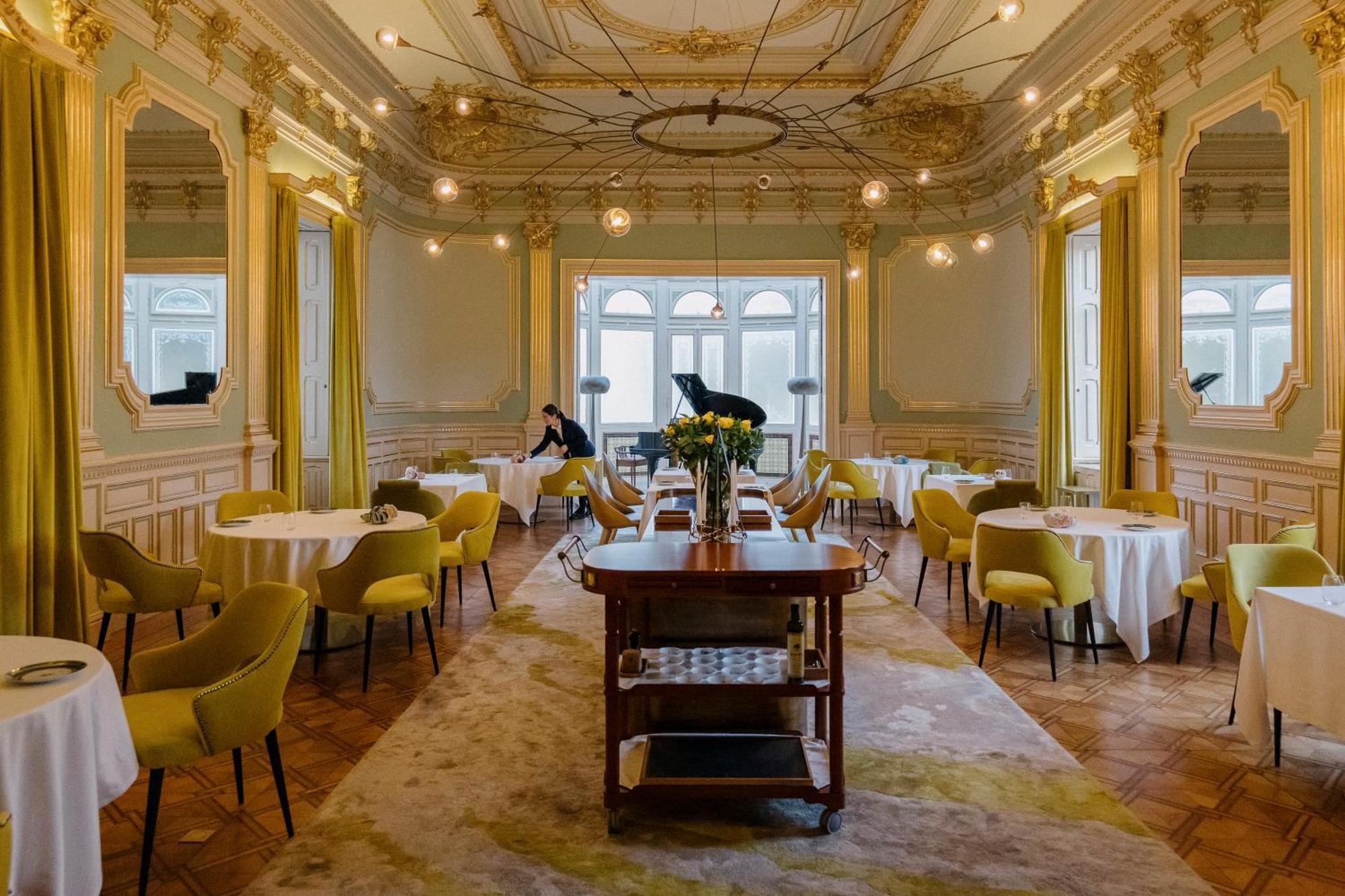 Vila Foz Hotel&SPA - member of Design Hotels Porto Buitenkant foto Restaurant AOC