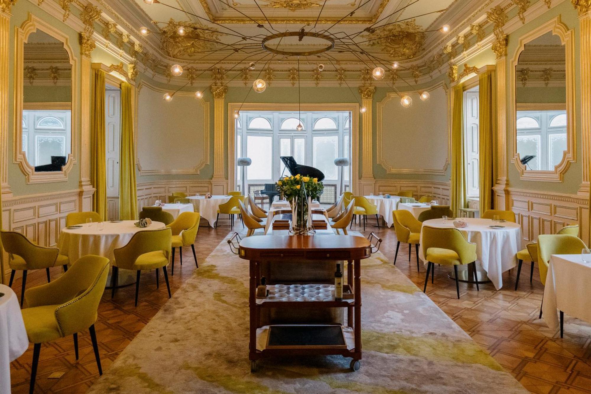 Vila Foz Hotel&SPA - member of Design Hotels Porto Buitenkant foto Restaurant AOC